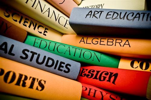curriculum logo